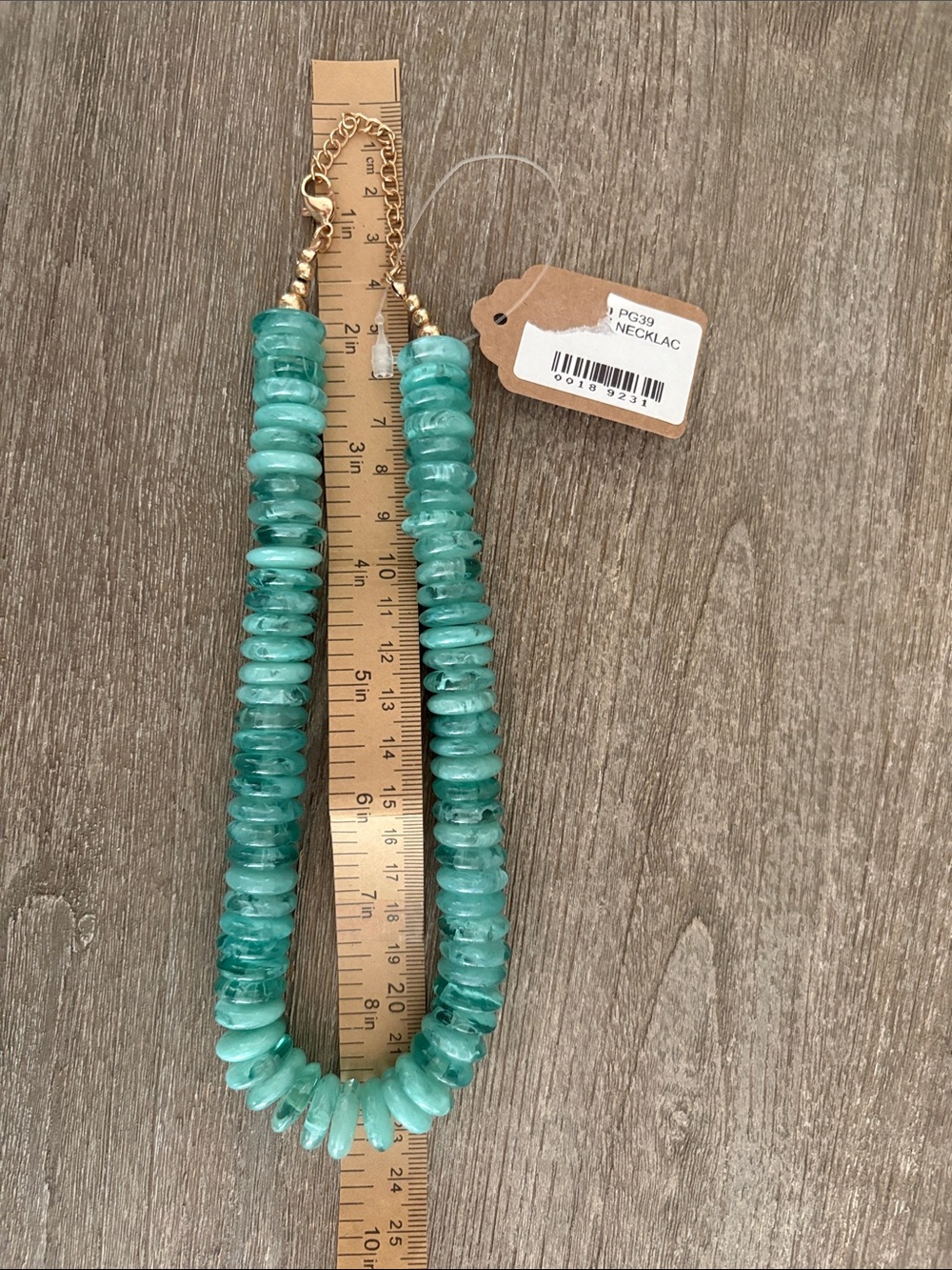 NWT Aqua Green Resin Bead Necklace - Picture 4 of 4